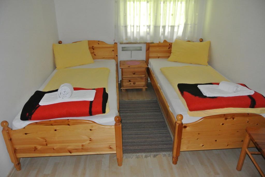 Haus Pock Apartments Presseggersee Camera foto