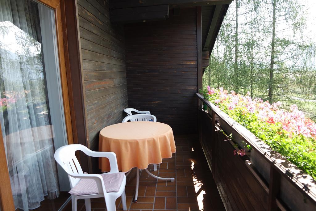 Haus Pock Apartments Presseggersee Esterno foto