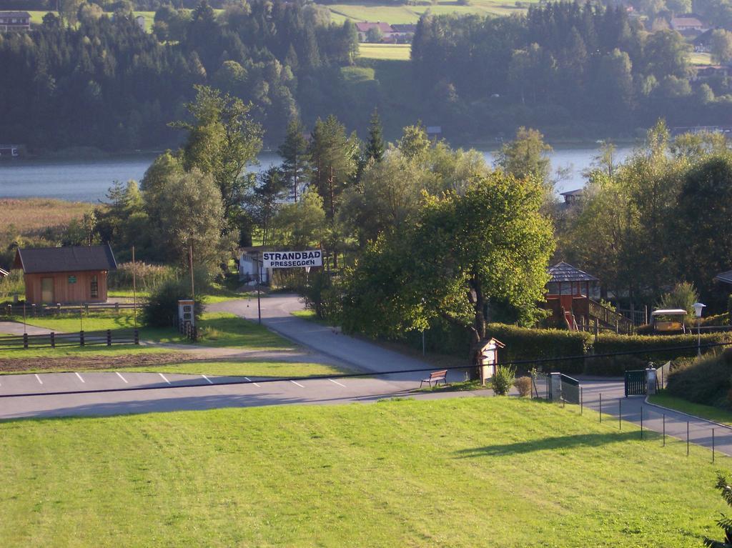 Haus Pock Apartments Presseggersee Esterno foto